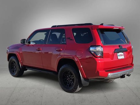 Used 2024 Toyota 4Runner TRD Off-Road Premium w/ Off Road Premium Plus Package image 6