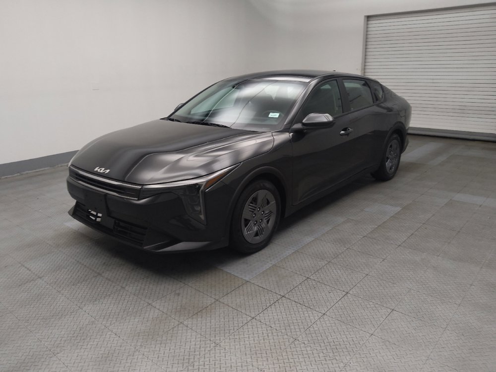 Used 2025 Kia K4 FWD image 2