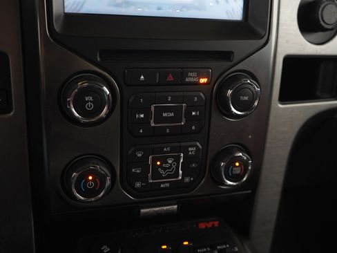 Used 2014 Ford F150 Raptor w/ Equipment Group 801A Luxury AWD/4WD image 25