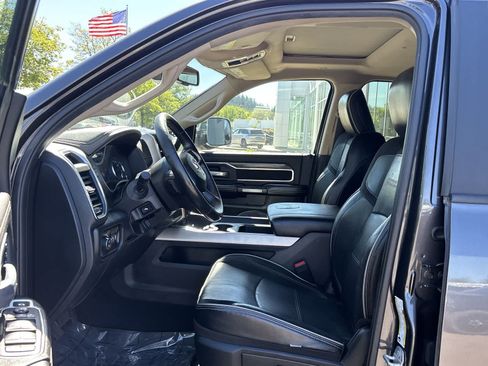 Certified 2019 RAM 3500 Laramie AWD/4WD image 12