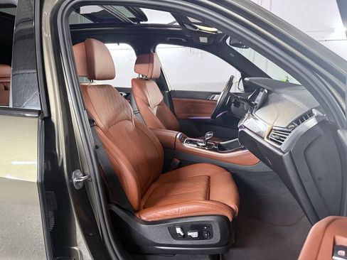 Used 2022 BMW X5 xDrive45e w/ M Sport Package image 28
