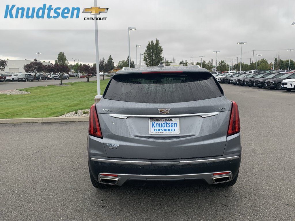 Used 2021 Cadillac XT5 Premium Luxury AWD/4WD image 6