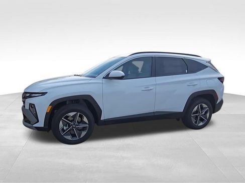 New 2026 Hyundai Tucson SEL Plus AWD/4WD image 4