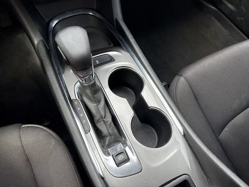 Used 2023 Chevrolet Malibu LT FWD image 20