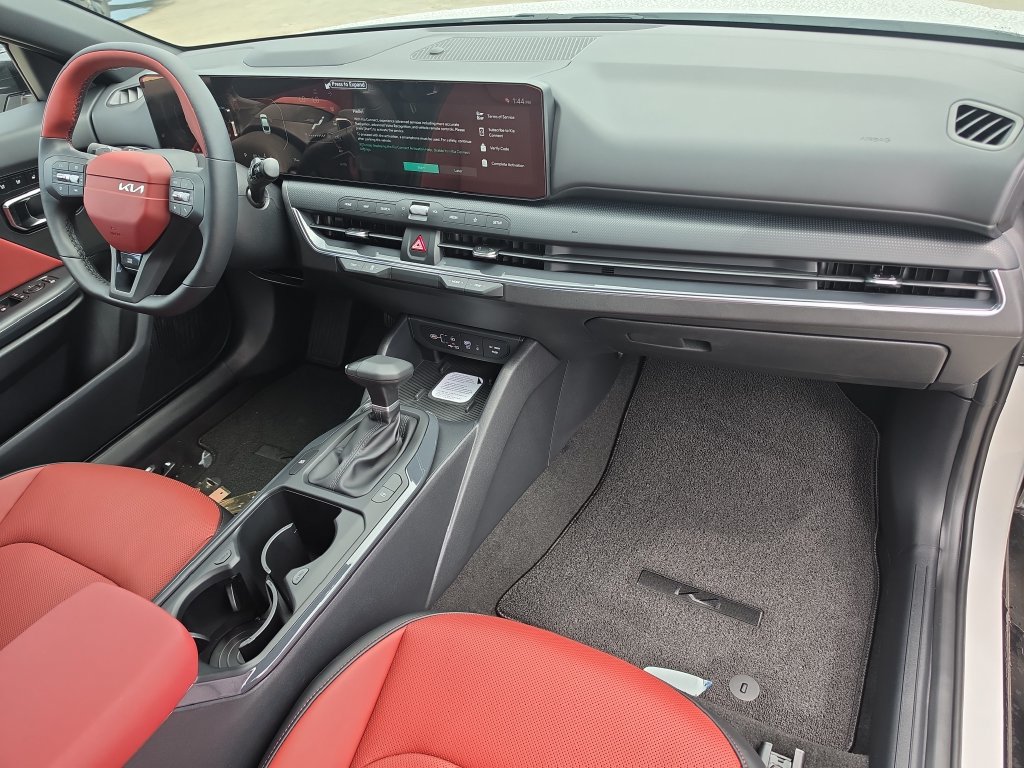 New 2026 Kia K4 EX w/ GT-Line Premium Package FWD image 11