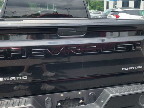 Certified 2021 Chevrolet Silverado 1500 Custom AWD/4WD image 7