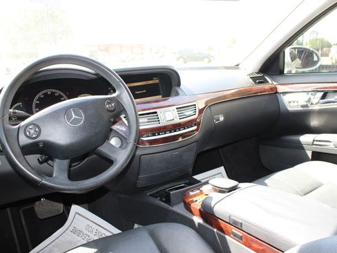 Used 2008 Mercedes-Benz S 550 image 22