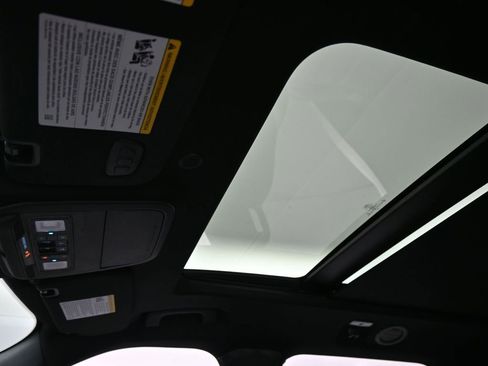 Certified 2022 Ford Explorer ST w/ Equipment Group 401A image 21