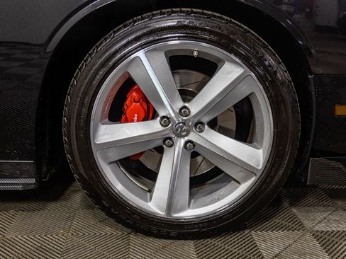 Used 2009 Dodge Challenger SRT8 w/ SRT Option Group II image 48