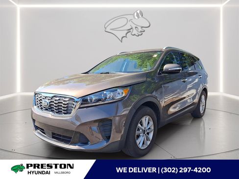 Used 2020 Kia Sorento LX w/ LX I4 Convenience Package FWD image 1