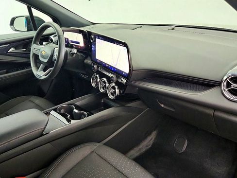 Used 2025 Chevrolet Blazer EV LT FWD image 23