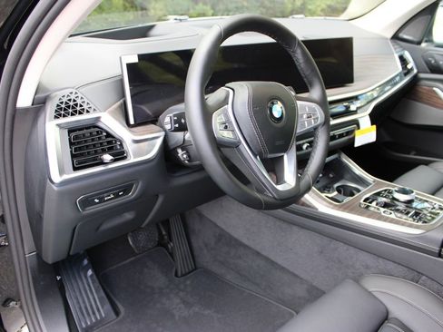 New 2026 BMW X7 xDrive40i w/ Executive Package image 48