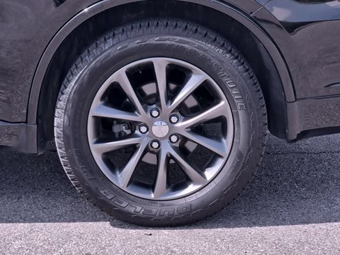 Used 2018 Dodge Durango GT AWD/4WD image 14