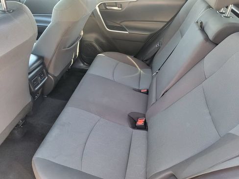 Used 2025 Toyota RAV4 XLE FWD image 22