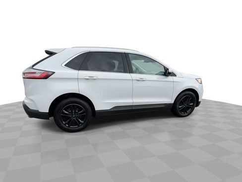 Used 2019 Ford Edge SEL w/ Cold Weather Package image 8