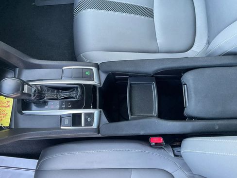 Used 2018 Honda Civic EX-T image 16