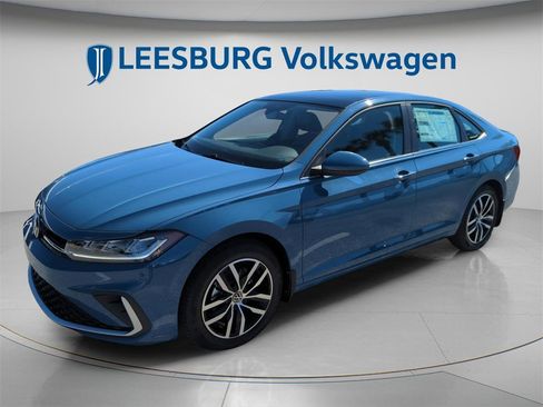 New 2026 Volkswagen Jetta SE image 14