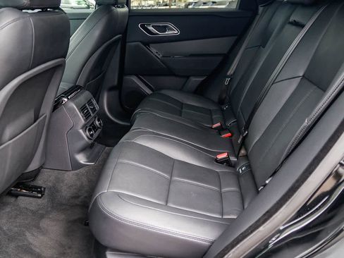 Used 2025 Land Rover Range Rover Velar Dynamic SE image 18