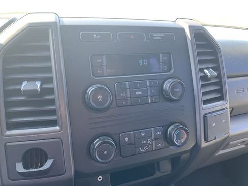 Used 2017 Ford F250 XL image 26