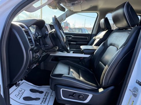 Used 2022 RAM 1500 Laramie image 10