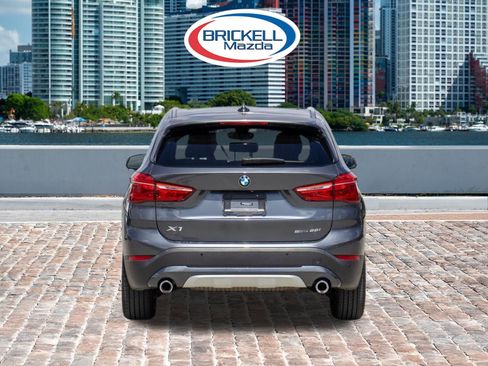 Used 2021 BMW X1 sDrive28i w/ Convenience Package image 3