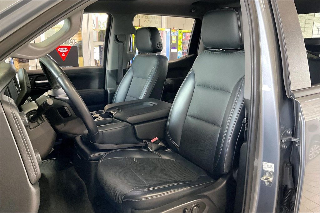 Used 2020 Chevrolet Silverado 1500 LT w/ Texas Edition RWD image 3
