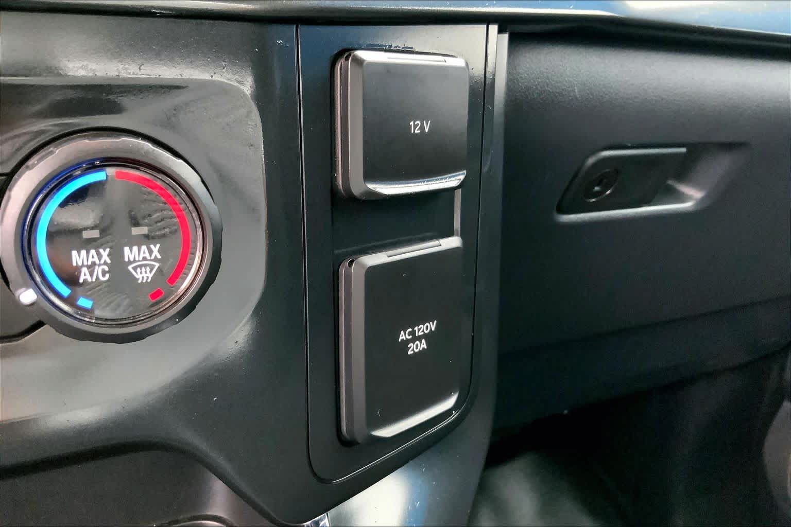 Used 2022 Ford F150 XL w/ STX Appearance Package RWD image 35