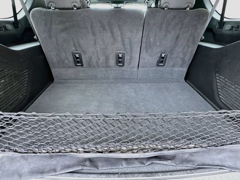 Used 2023 Chevrolet Suburban Premier AWD/4WD image 30
