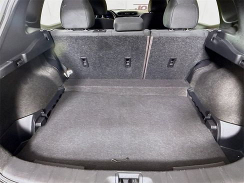 Certified 2021 Nissan Rogue Sport S image 27