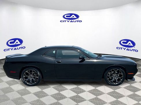 Used 2022 Dodge Challenger GT RWD image 2