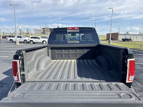 Used 2013 RAM 1500 Laramie w/ Convenience Group image 25