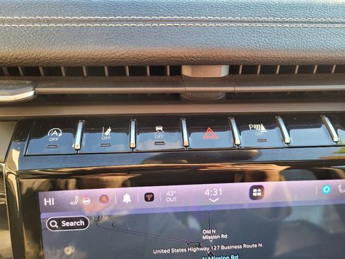 Used 2021 Jeep Grand Cherokee L Limited w/ Trailer Tow Group (B) image 29