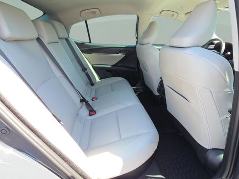 Certified 2026 Toyota Camry XLE FWD image 14
