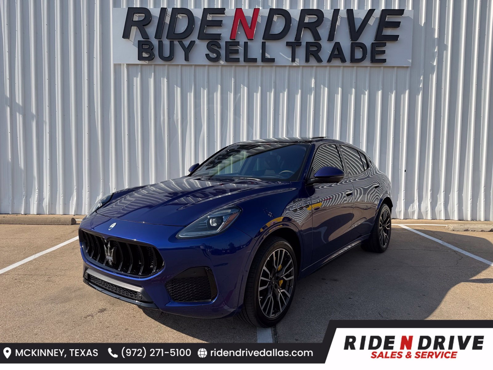 Used 2023 Maserati Grecale Modena AWD/4WD image 1