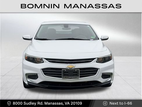 Used 2017 Chevrolet Malibu Premier image 2