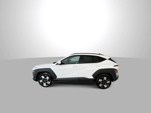 Used 2025 Hyundai Kona SEL image 5