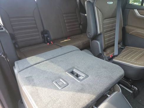 New 2026 GMC Acadia Denali Ultimate AWD/4WD image 22