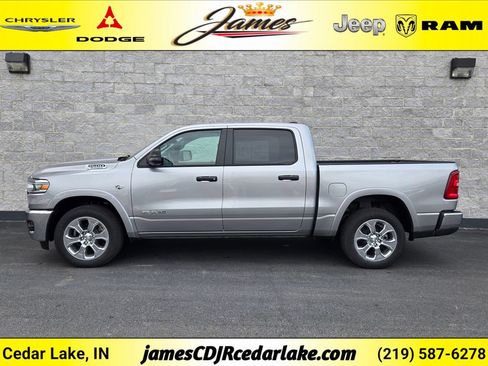 Used 2026 RAM 1500 Big Horn AWD/4WD image 2