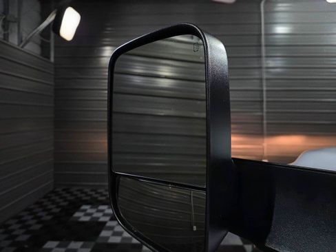 Used 2020 RAM 5500 Tradesman w/ Chrome Appearance Group image 34