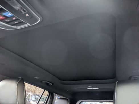 New 2025 Jeep Grand Cherokee L Limited image 23