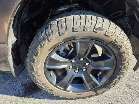 Used 2023 RAM 1500 Big Horn AWD/4WD image 28
