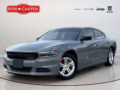 Certified 2023 Dodge Charger SXT RWD image 3