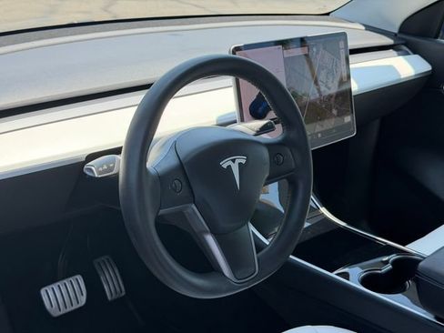 Used 2020 Tesla Model Y Performance AWD/4WD image 10