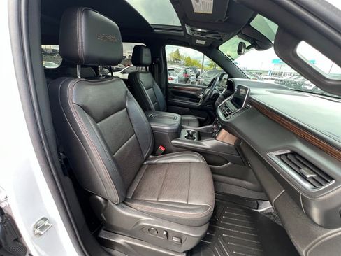 Used 2022 Chevrolet Tahoe High Country AWD/4WD image 36
