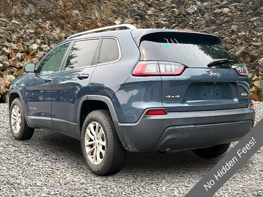 Used 2019 Jeep Cherokee Latitude w/ Cold Weather Group AWD/4WD image 11