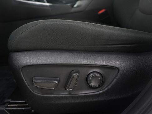 Used 2024 Toyota RAV4 XLE w/ Convenience Package image 26