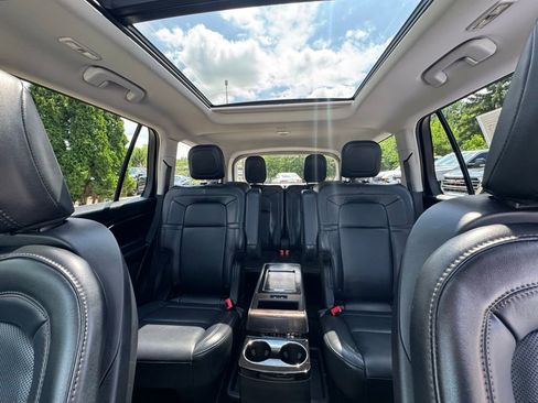 Used 2025 Lincoln Aviator Reserve w/ Jet Appearance Package AWD/4WD image 21