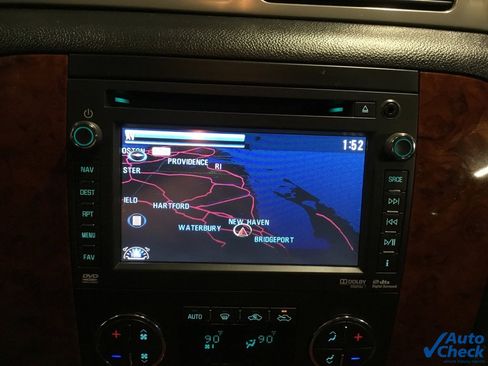 Used 2012 Chevrolet Avalanche LTZ image 53