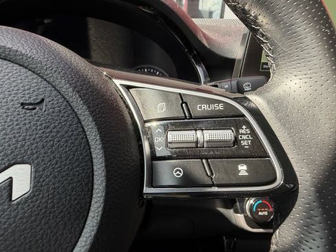 Used 2022 Kia Seltos SX AWD/4WD image 15
