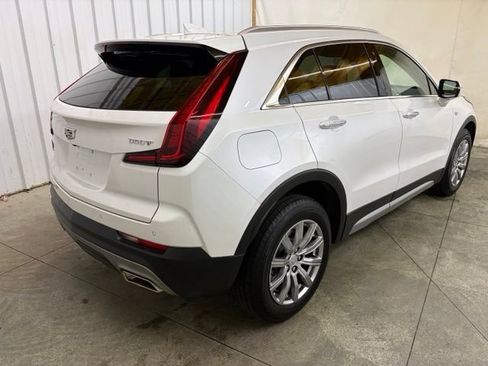 Used 2023 Cadillac XT4 Premium Luxury w/ Technology Package AWD/4WD image 6